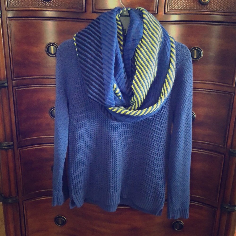 Sonoma sweater with scarf
